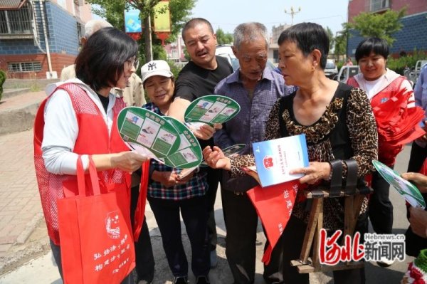 河北省迁安市：家校警联动 共撑法治晴空